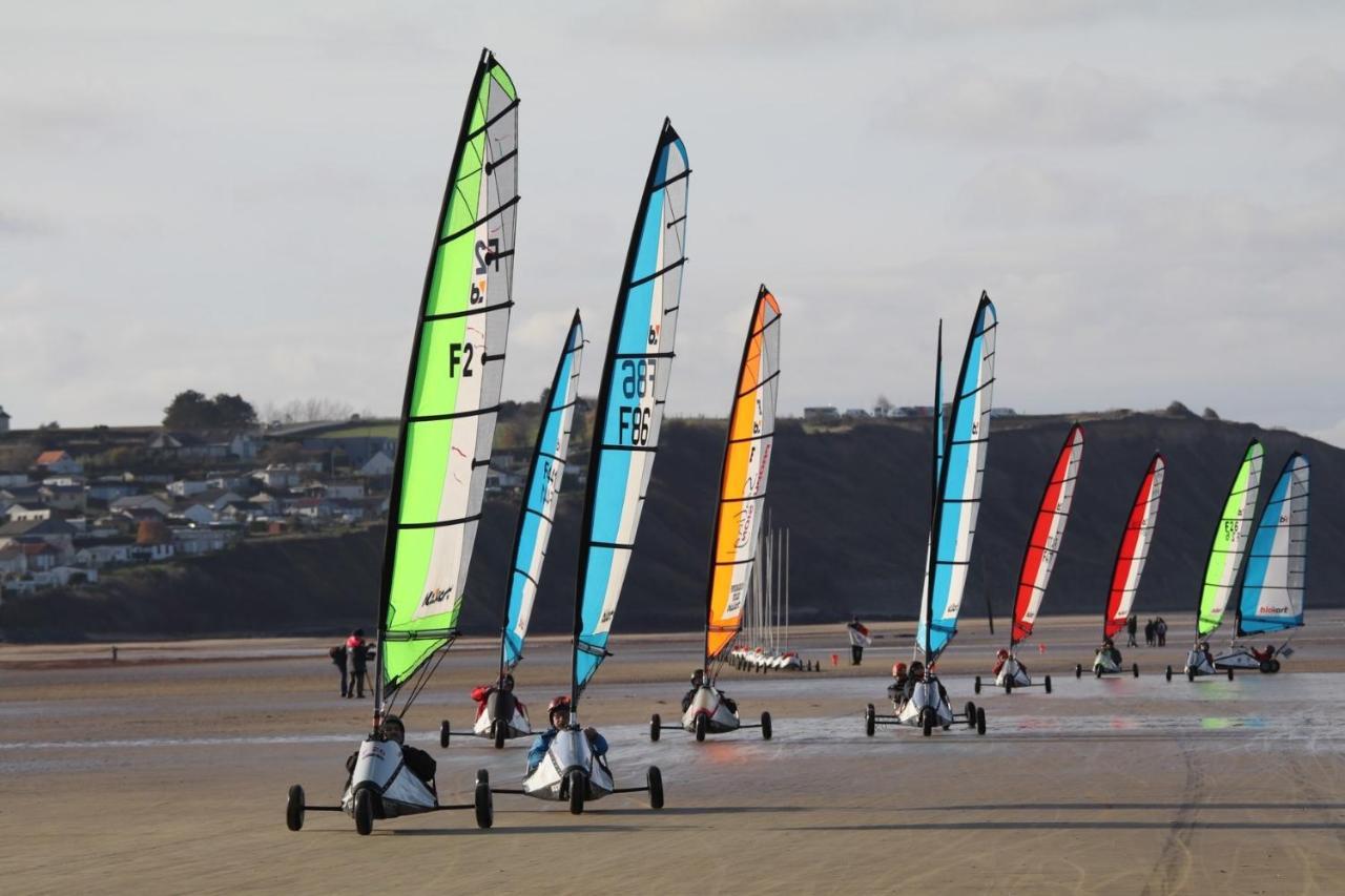 Sweet Omaha Belle Maison Recente Lumineuse Et Cosy Bien Equipee Jardin Clos 15 Mn A Pied Plage Omaha Beach Et Proche De Bayeux & Port En Bessin แซ็งต์-โลร็อง-ซูร์-แมร์ ภายนอก รูปภาพ