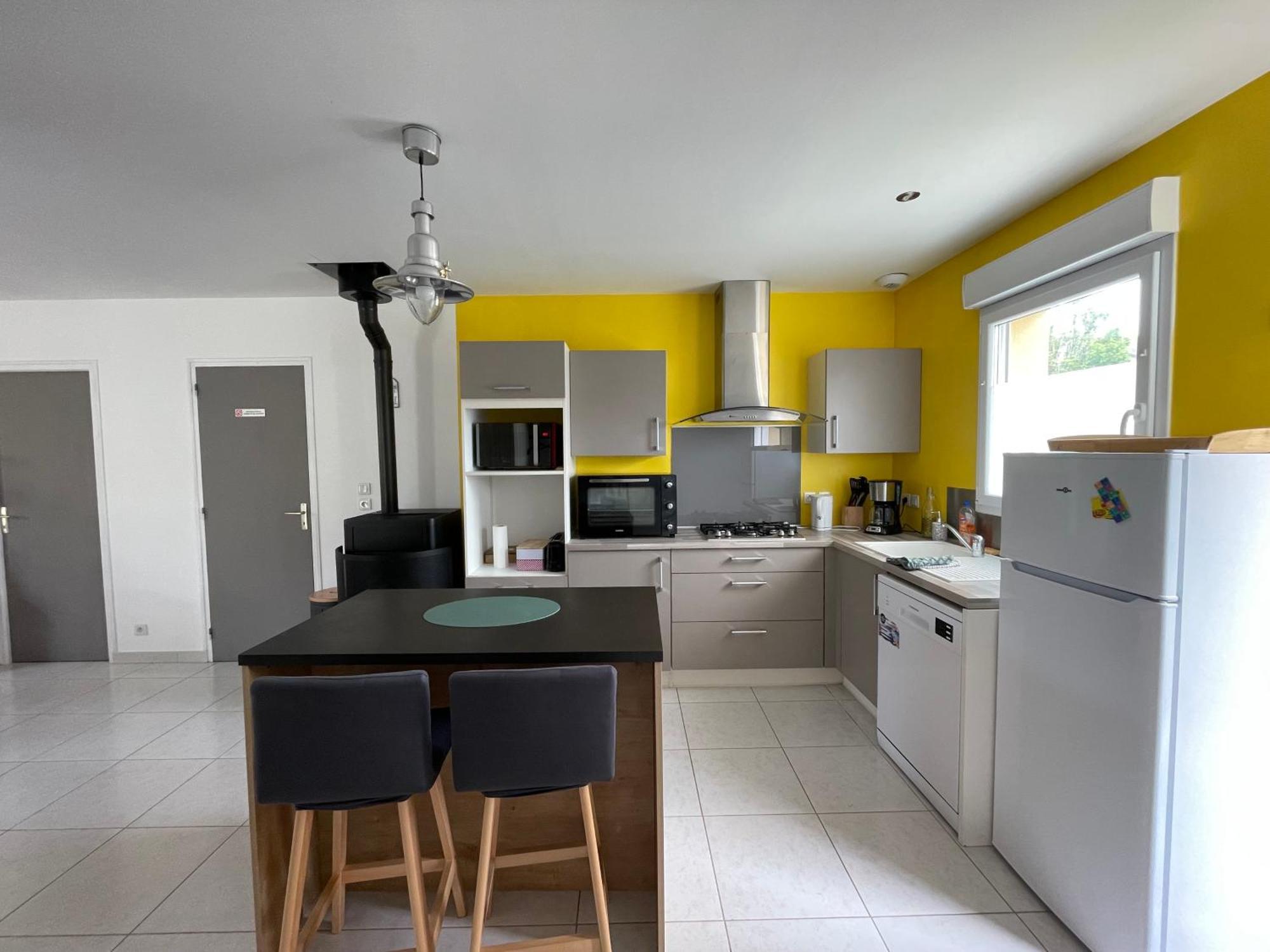 Sweet Omaha Belle Maison Recente Lumineuse Et Cosy Bien Equipee Jardin Clos 15 Mn A Pied Plage Omaha Beach Et Proche De Bayeux & Port En Bessin แซ็งต์-โลร็อง-ซูร์-แมร์ ภายนอก รูปภาพ