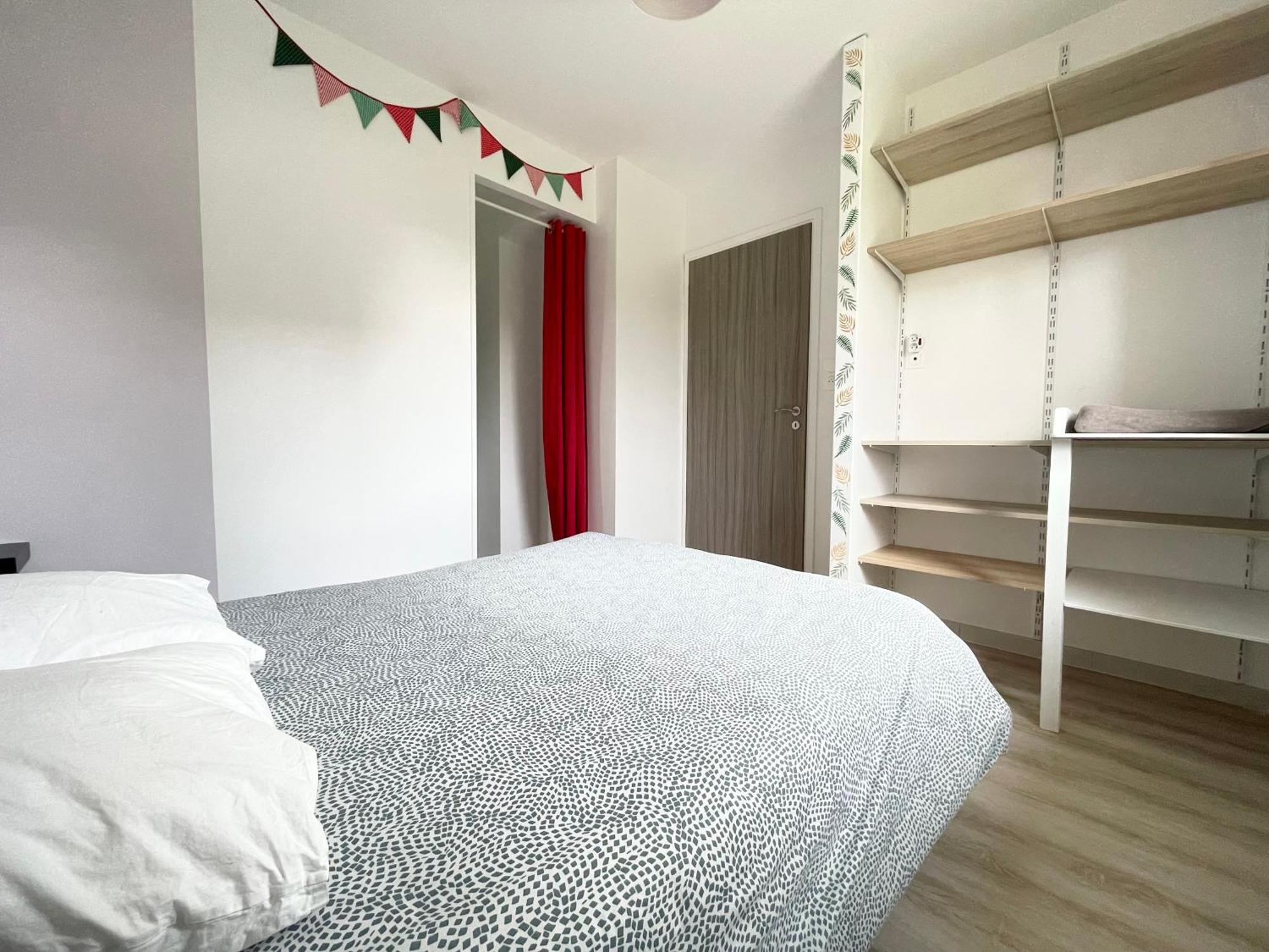 Sweet Omaha Belle Maison Recente Lumineuse Et Cosy Bien Equipee Jardin Clos 15 Mn A Pied Plage Omaha Beach Et Proche De Bayeux & Port En Bessin แซ็งต์-โลร็อง-ซูร์-แมร์ ภายนอก รูปภาพ